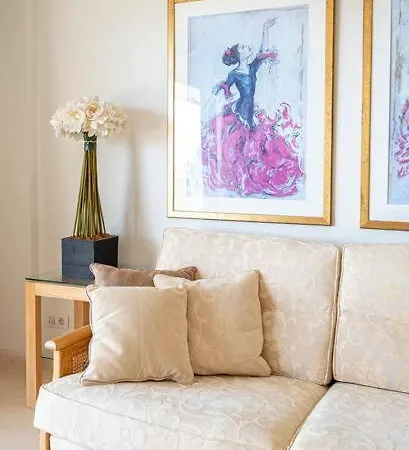 Enjoy Sea Views From 2br With Parking, Pool, Wifi *