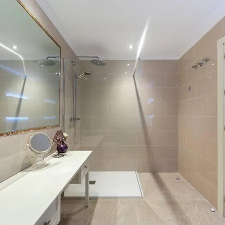 Διαμέρισμα Enjoy Sea Views From 2br With Parking, Pool, Wifi Εστεπόνα