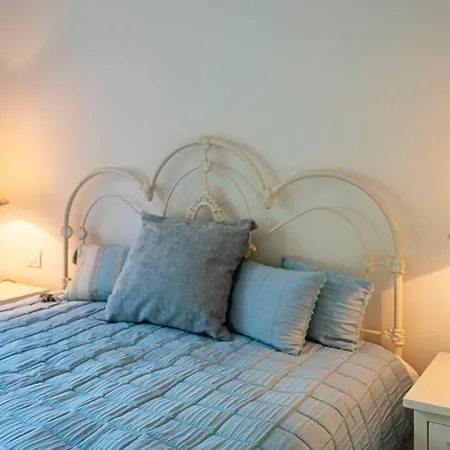公寓 Enjoy Sea Views From 2br With Parking, Pool, Wifi 埃斯特波纳